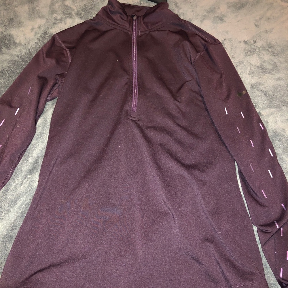 Nike pullover